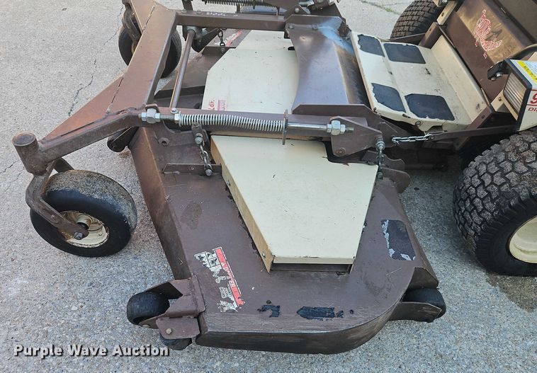 image for item EJ0166 Grasshopper 928D ZTR lawn mower