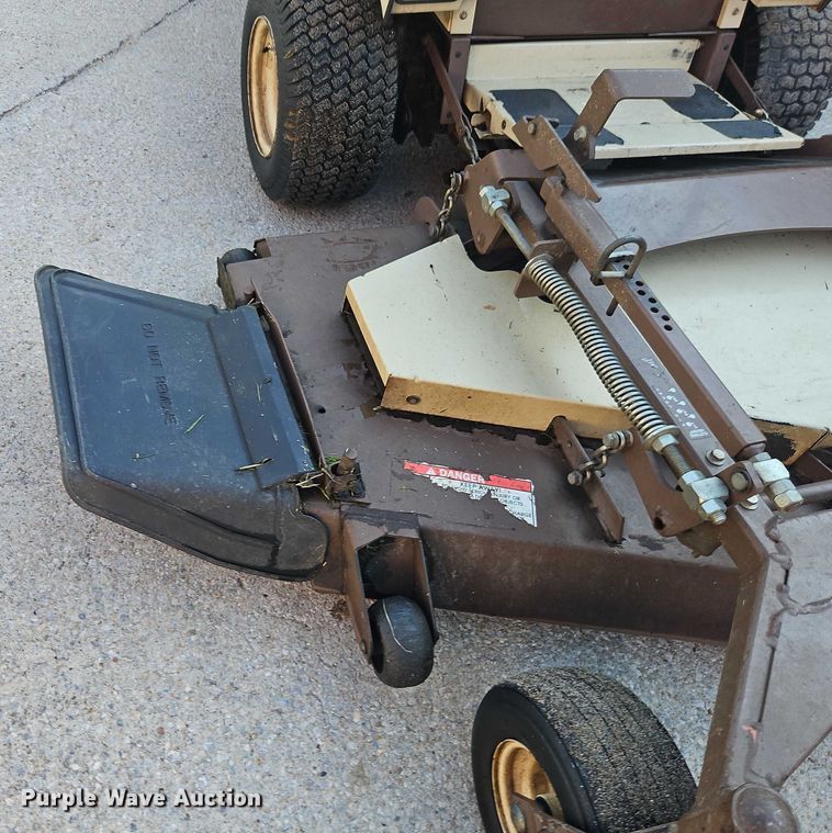 image for item EJ0166 Grasshopper 928D ZTR lawn mower