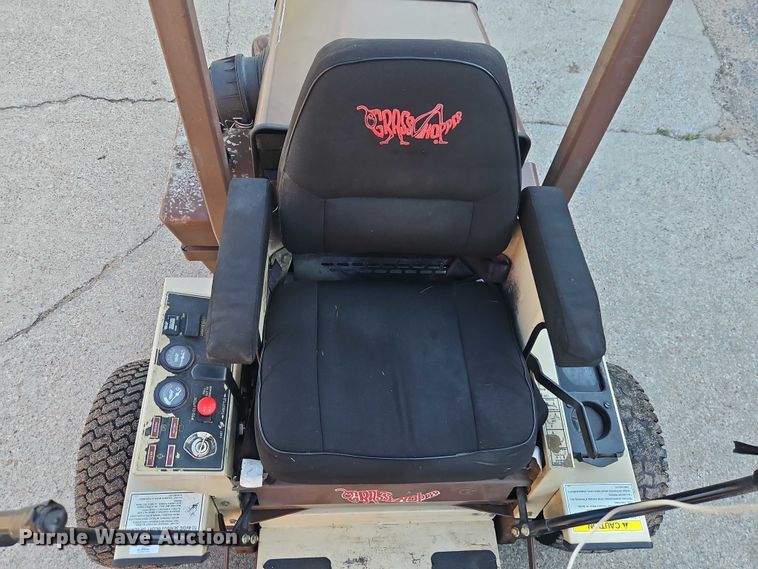 image for item EJ0166 Grasshopper 928D ZTR lawn mower