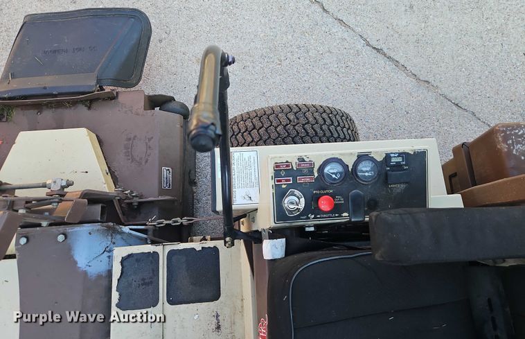 image for item EJ0166 Grasshopper 928D ZTR lawn mower