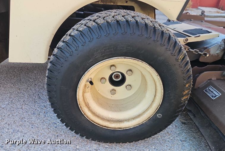 image for item EJ0166 Grasshopper 928D ZTR lawn mower