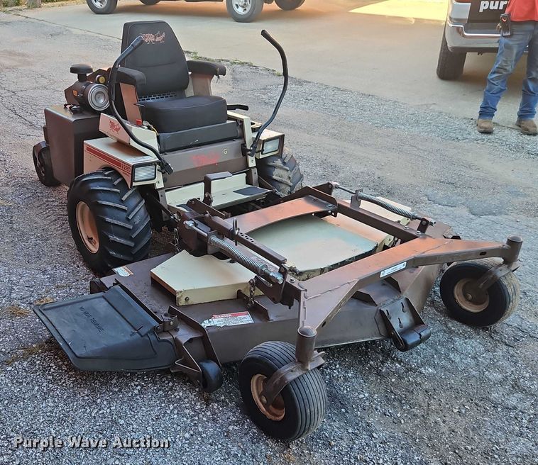 image for item EJ0167 Grasshopper 928D ZTR lawn mower