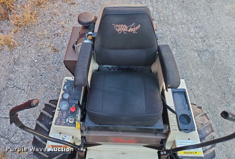 image for item EJ0167 Grasshopper 928D ZTR lawn mower