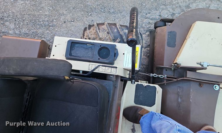 image for item EJ0167 Grasshopper 928D ZTR lawn mower