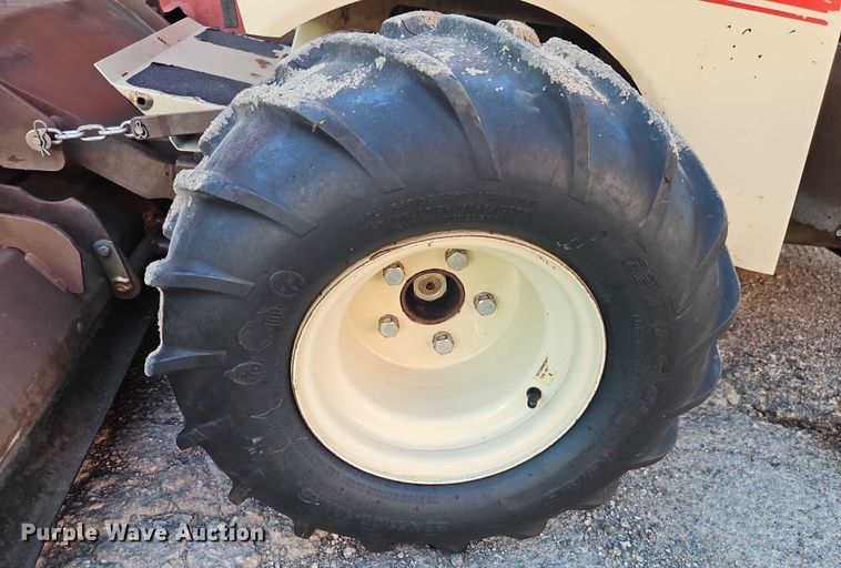 image for item EJ0167 Grasshopper 928D ZTR lawn mower