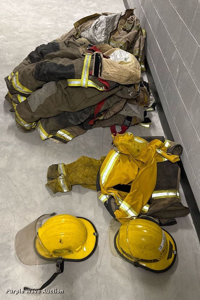 image for item EJ4711 Fire fighter equipment