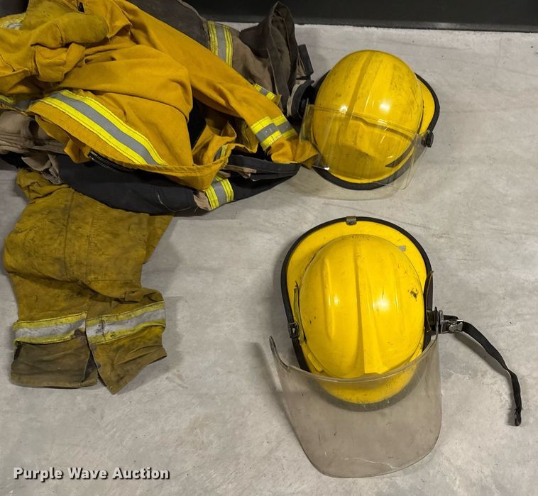 image for item EJ4711 Fire fighter equipment