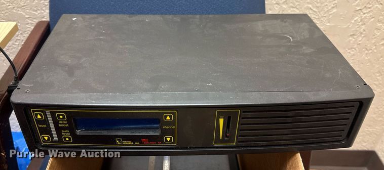 image for item EJ4714 Police equipment