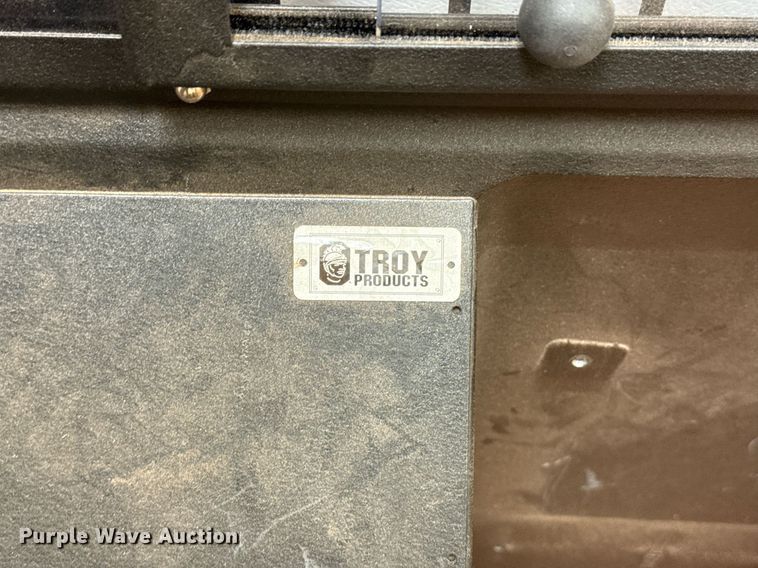 image for item EJ4714 Police equipment