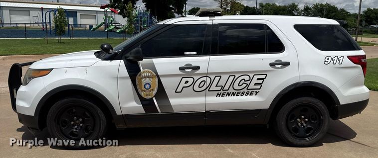 image for item EJ4716 2015 Ford Explorer Police SUV