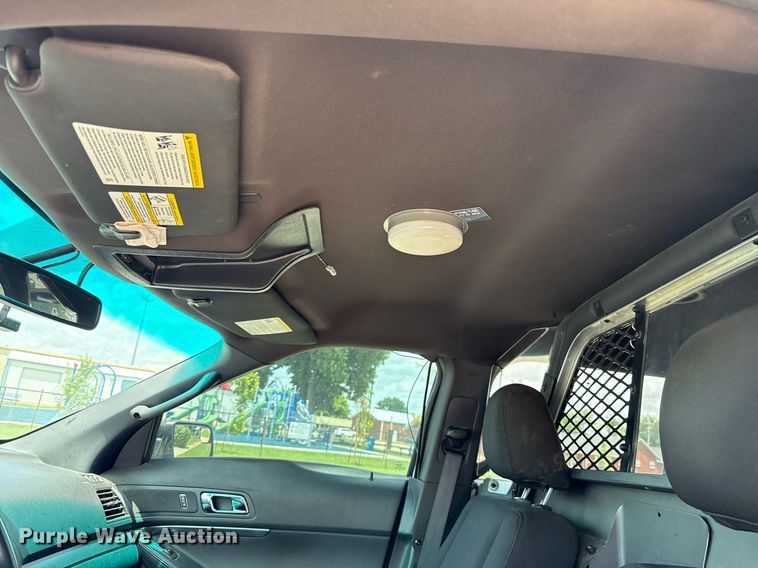 image for item EJ4716 2015 Ford Explorer Police SUV