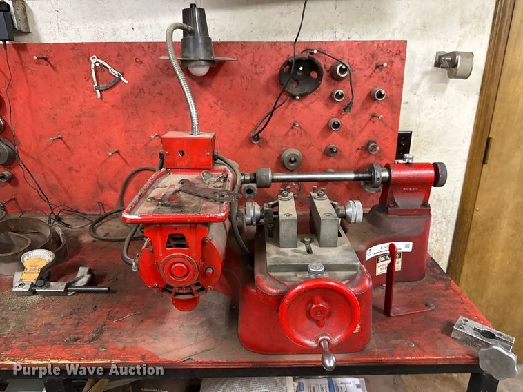 image for item EJ4731 Bear service equipment