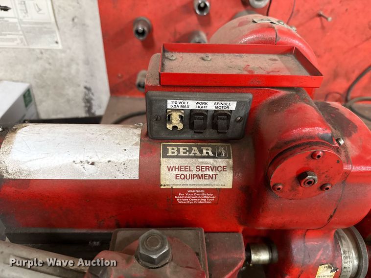 image for item EJ4731 Bear service equipment