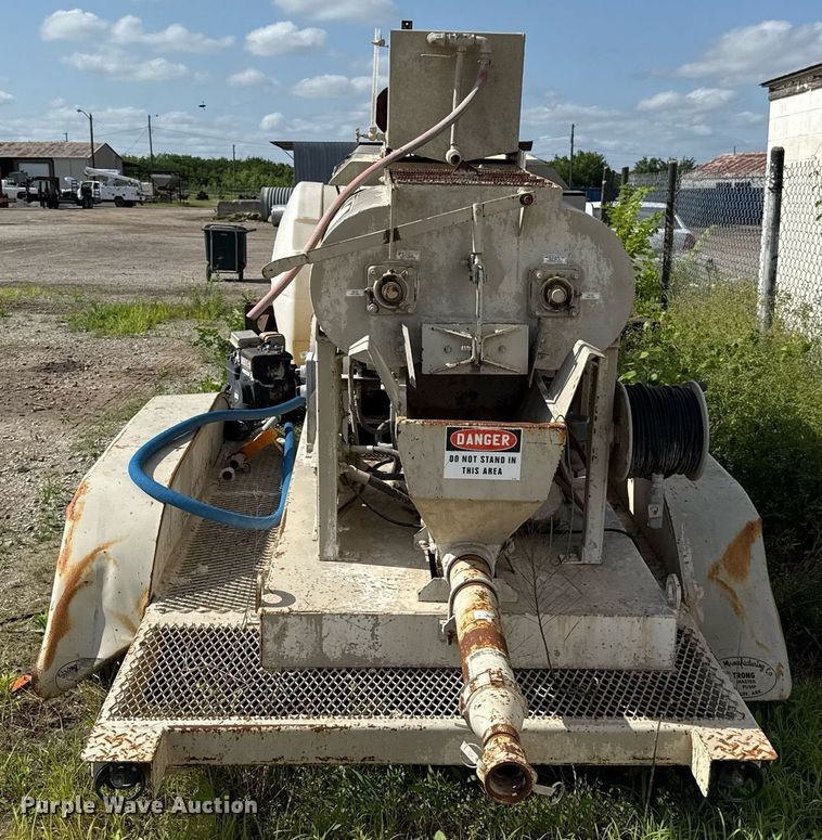 image for item EJ4733 Strong SprayMate concrete mixer