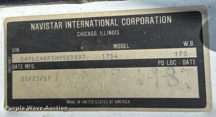 image for item EJ4734 1987 International 1754 bucket truck