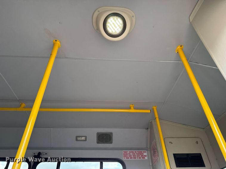 image for item EJ4735 2011 Ford E450 shuttle bus