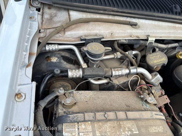 image for item EJ4735 2011 Ford E450 shuttle bus