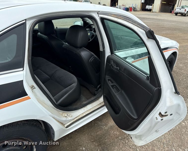 image for item EJ4737 2011 Chevrolet Impala Police Cruiser 