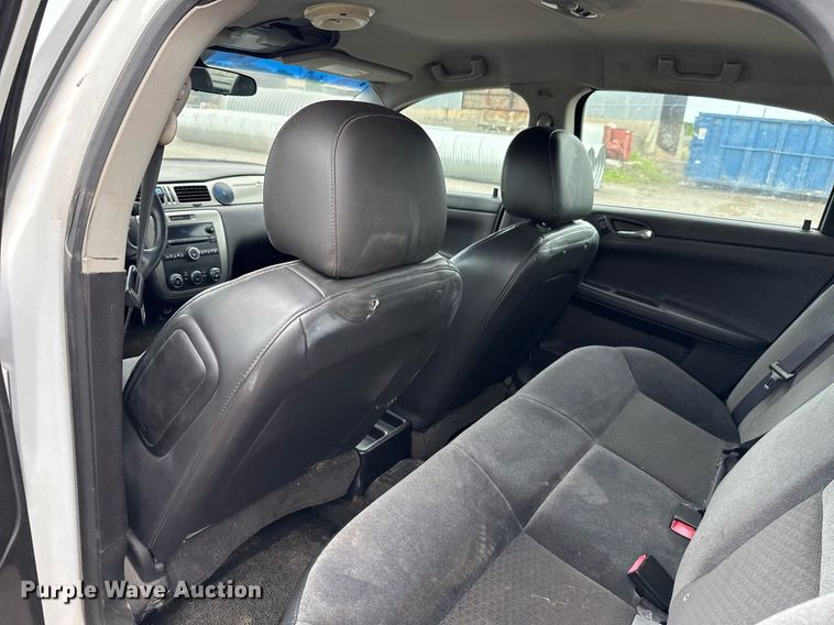 image for item EJ4737 2011 Chevrolet Impala Police Cruiser 