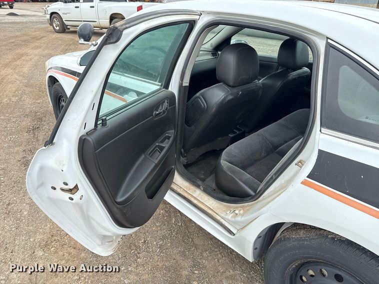 image for item EJ4737 2011 Chevrolet Impala Police Cruiser 