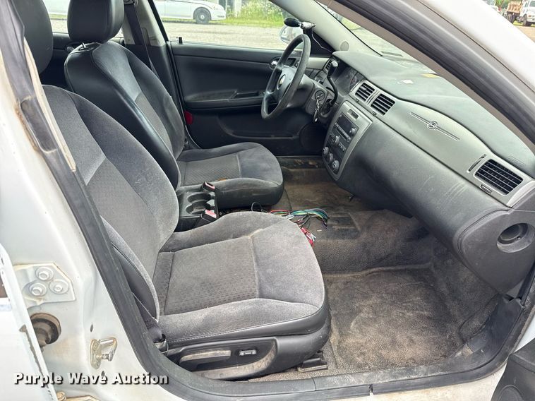 image for item EJ4738 2011 Chevrolet Impala Police Cruiser 