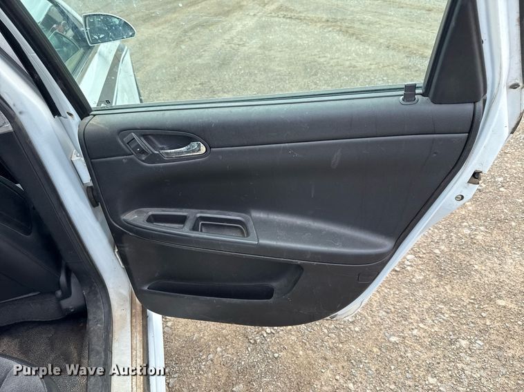 image for item EJ4738 2011 Chevrolet Impala Police Cruiser 