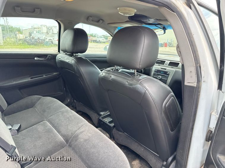 image for item EJ4738 2011 Chevrolet Impala Police Cruiser 