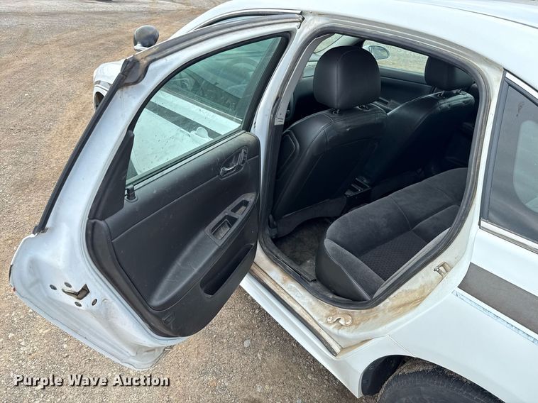 image for item EJ4738 2011 Chevrolet Impala Police Cruiser 