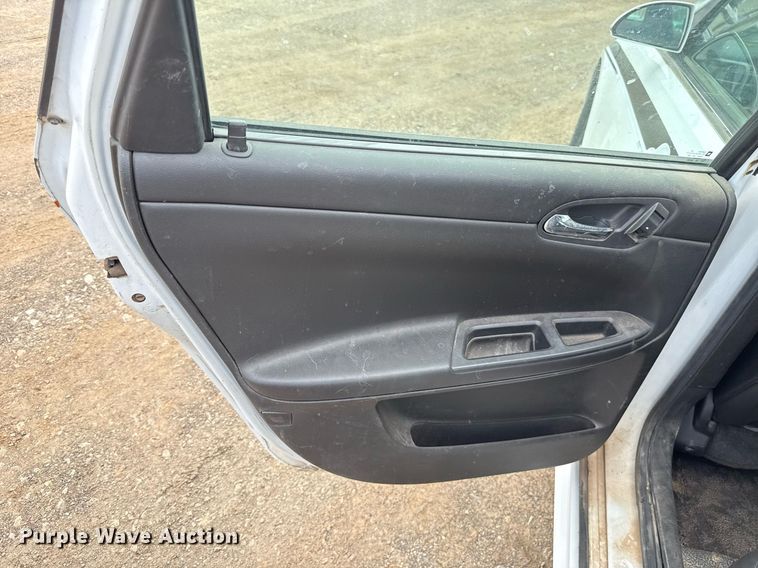 image for item EJ4738 2011 Chevrolet Impala Police Cruiser 