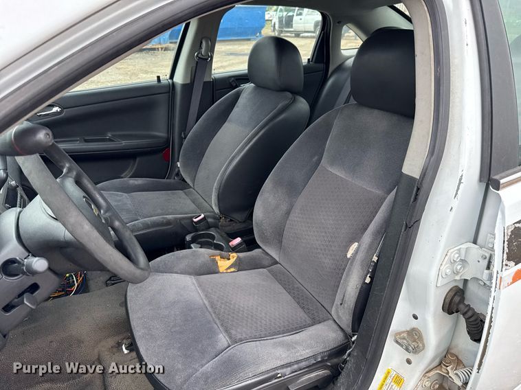 image for item EJ4739 2011 Chevrolet Impala Police Cruiser 