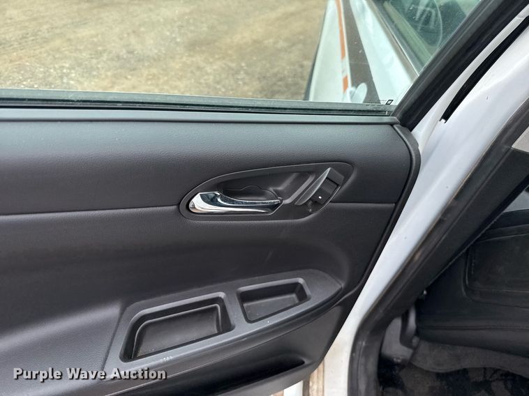 image for item EJ4739 2011 Chevrolet Impala Police Cruiser 