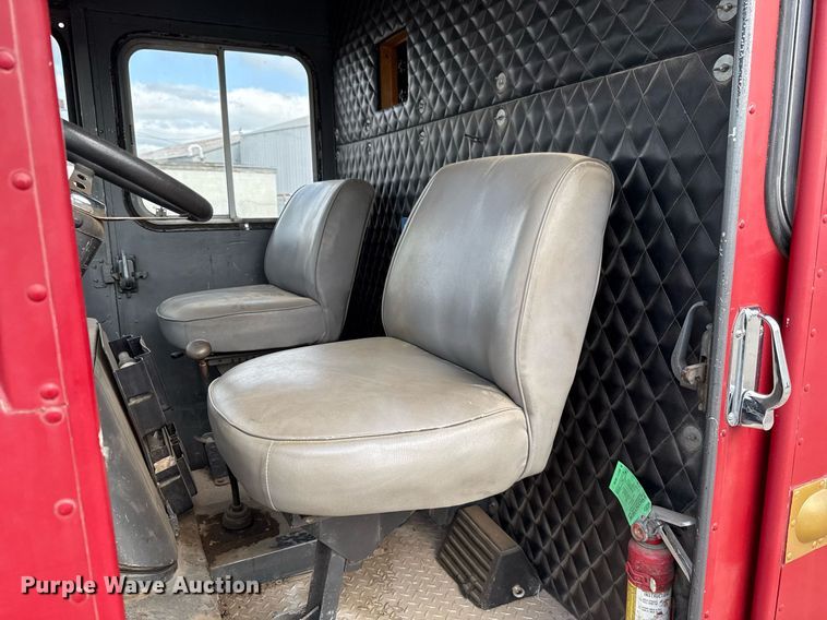 image for item EJ4741 1974 Chevrolet P Series  delivery truck