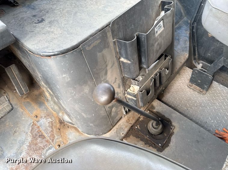 image for item EJ4741 1974 Chevrolet P Series  delivery truck