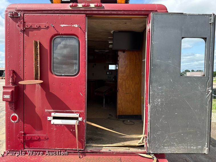 image for item EJ4741 1974 Chevrolet P Series  delivery truck