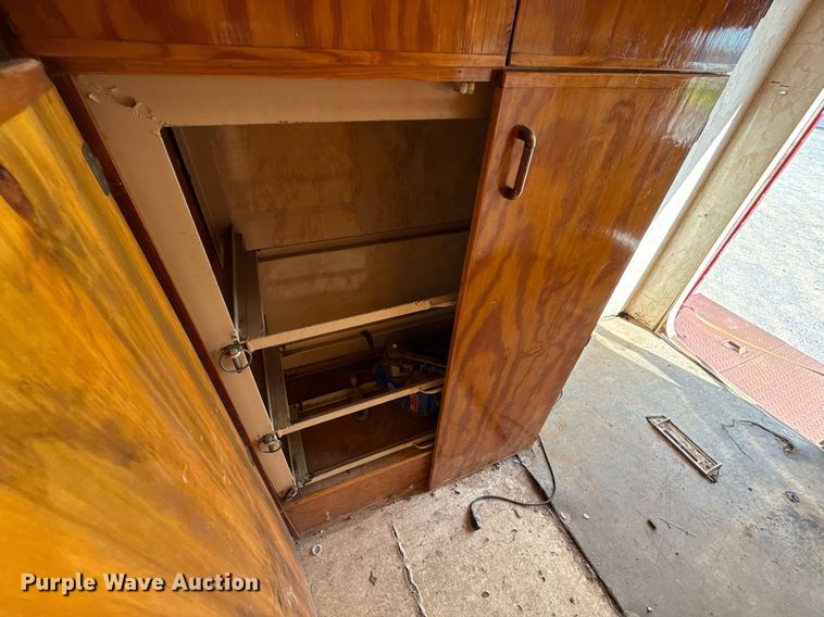 image for item EJ4741 1974 Chevrolet P Series  delivery truck