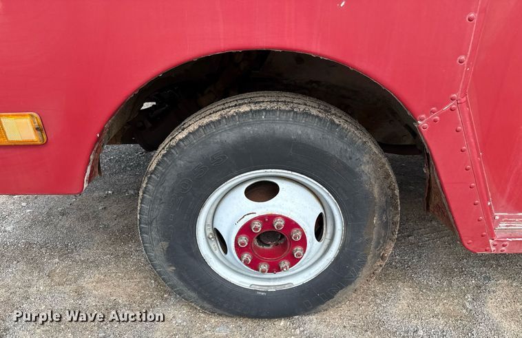 image for item EJ4741 1974 Chevrolet P Series  delivery truck