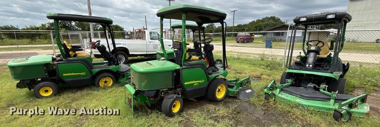 image for item EJ4746 (4) John Deere lawn mowers