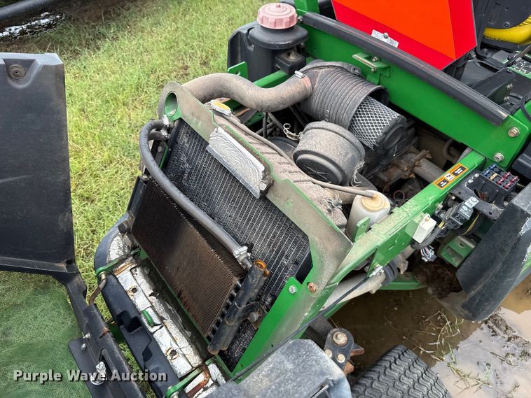 image for item EJ4746 (4) John Deere lawn mowers