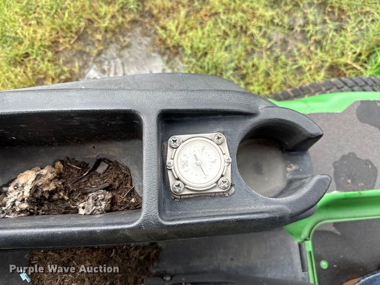 image for item EJ4746 (4) John Deere lawn mowers