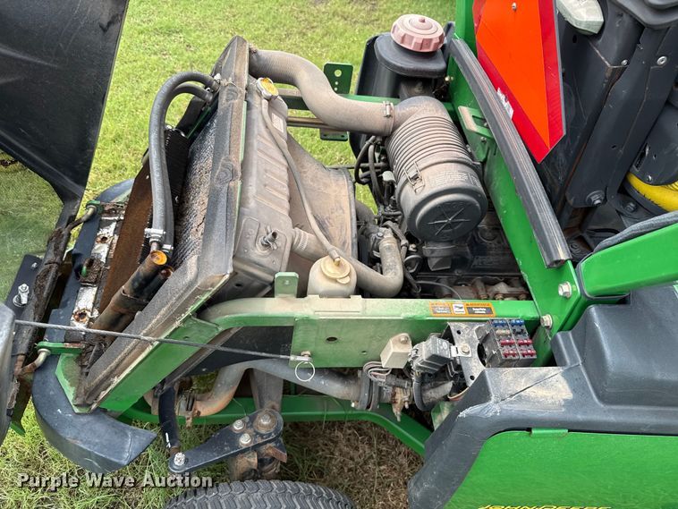 image for item EJ4746 (4) John Deere lawn mowers