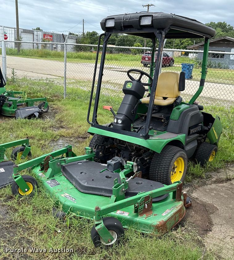 image for item EJ4746 (4) John Deere lawn mowers