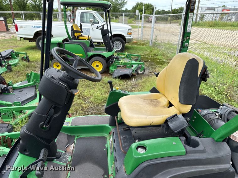 image for item EJ4746 (4) John Deere lawn mowers