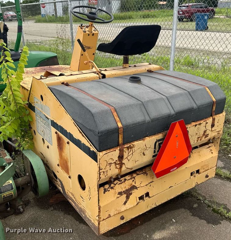 image for item EJ4747 Rosco Vibrastat III double drum roller