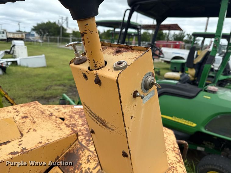 image for item EJ4747 Rosco Vibrastat III double drum roller