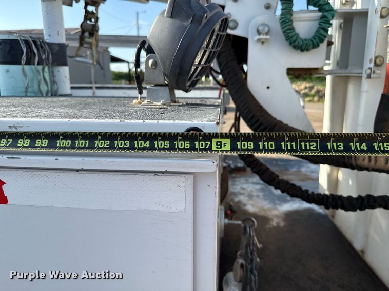 image for item EJ4749 2012 Ford F550 Super Duty SuperCab bucket truck