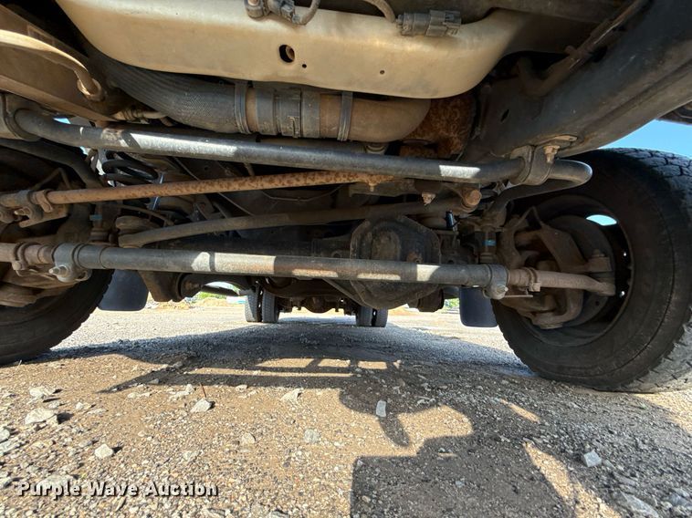 image for item EJ4749 2012 Ford F550 Super Duty SuperCab bucket truck