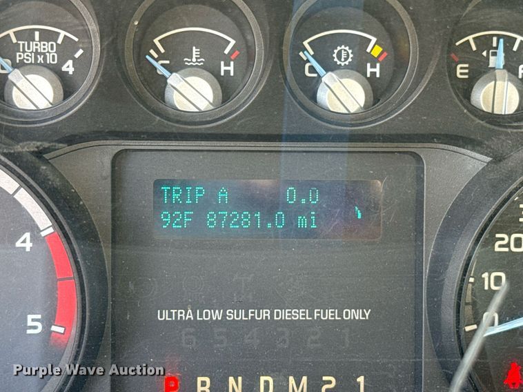 image for item EJ4749 2012 Ford F550 Super Duty SuperCab bucket truck