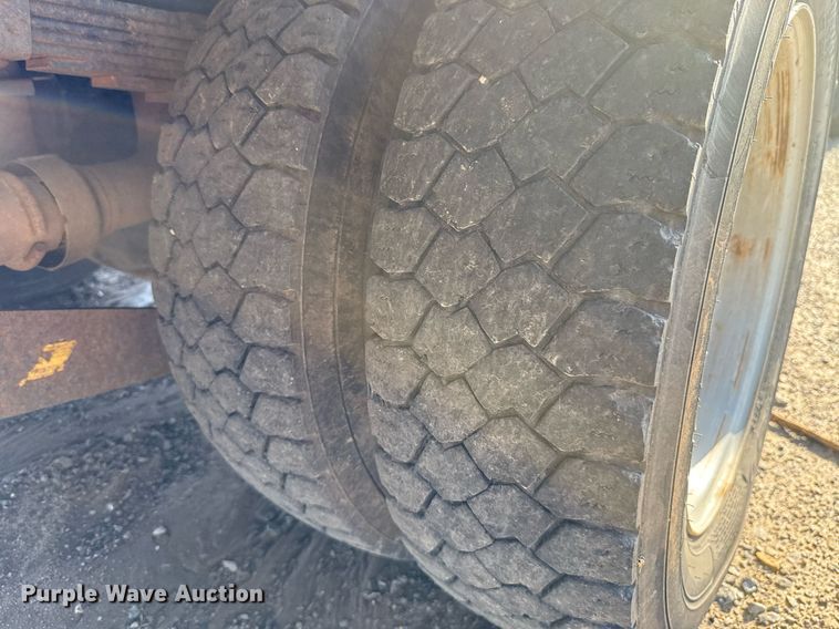 image for item EJ4749 2012 Ford F550 Super Duty SuperCab bucket truck