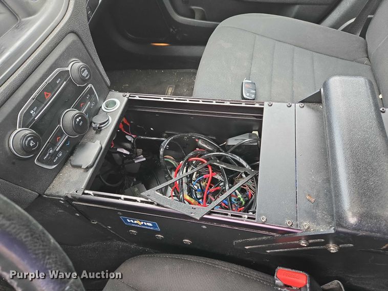 image for item EJ7586 2015 Dodge  Charger Police  