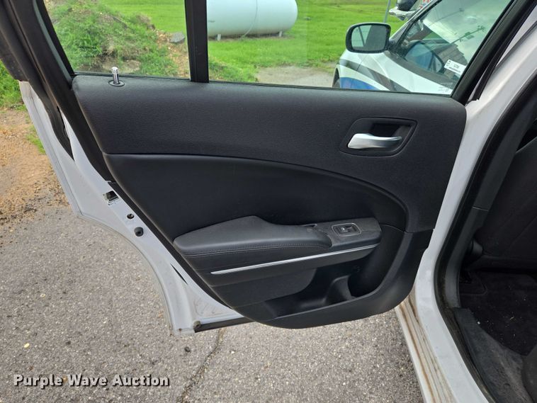 image for item EJ7586 2015 Dodge  Charger Police  